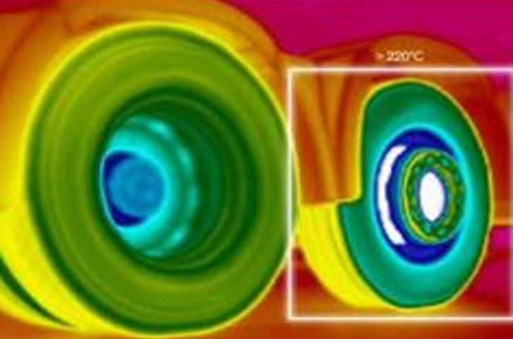 Bild zeigt Thermo-Scan eines LKW Fahrgestells