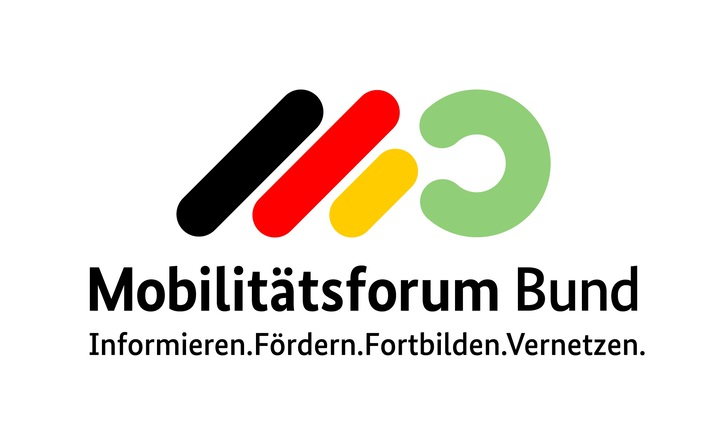 Das Logo des Mobilitätsforums Bund besteht aus drei Balken, die jeweils in Schwarz, Rot und Gold nebeneinander und parallel angeordnet von links unten nach rechts oben führen. Rechts daneben steht ein grüner Halbkreis, darunter Name und Claim.